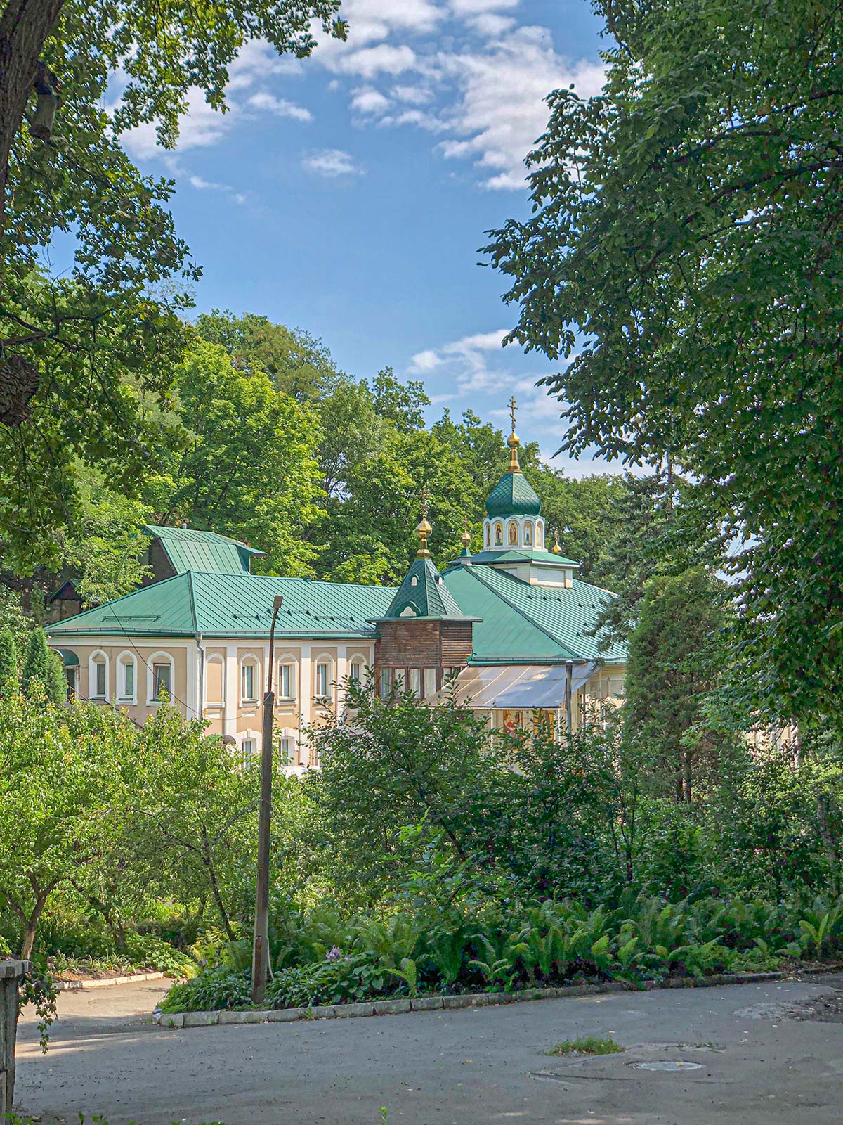 Монастир Різдва Пресвятої Богородиці у Церковщині