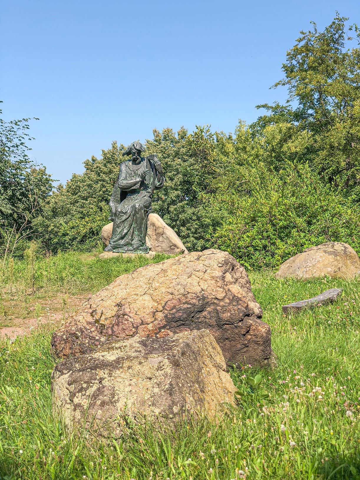 Пам'ятник Бояну (2022)_